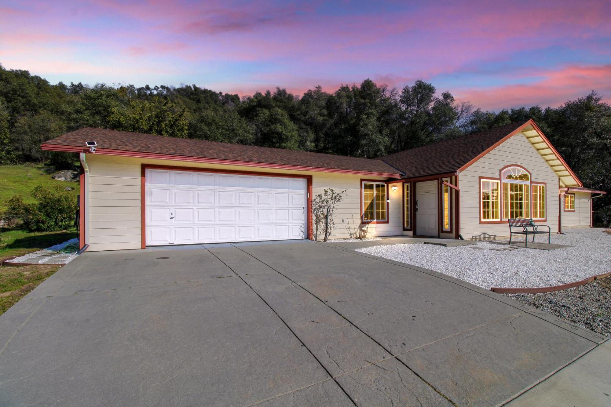Villa Near Yosemite & Bass Lake W/Hot Tub/Evcharge Oakhurst Exterior photo