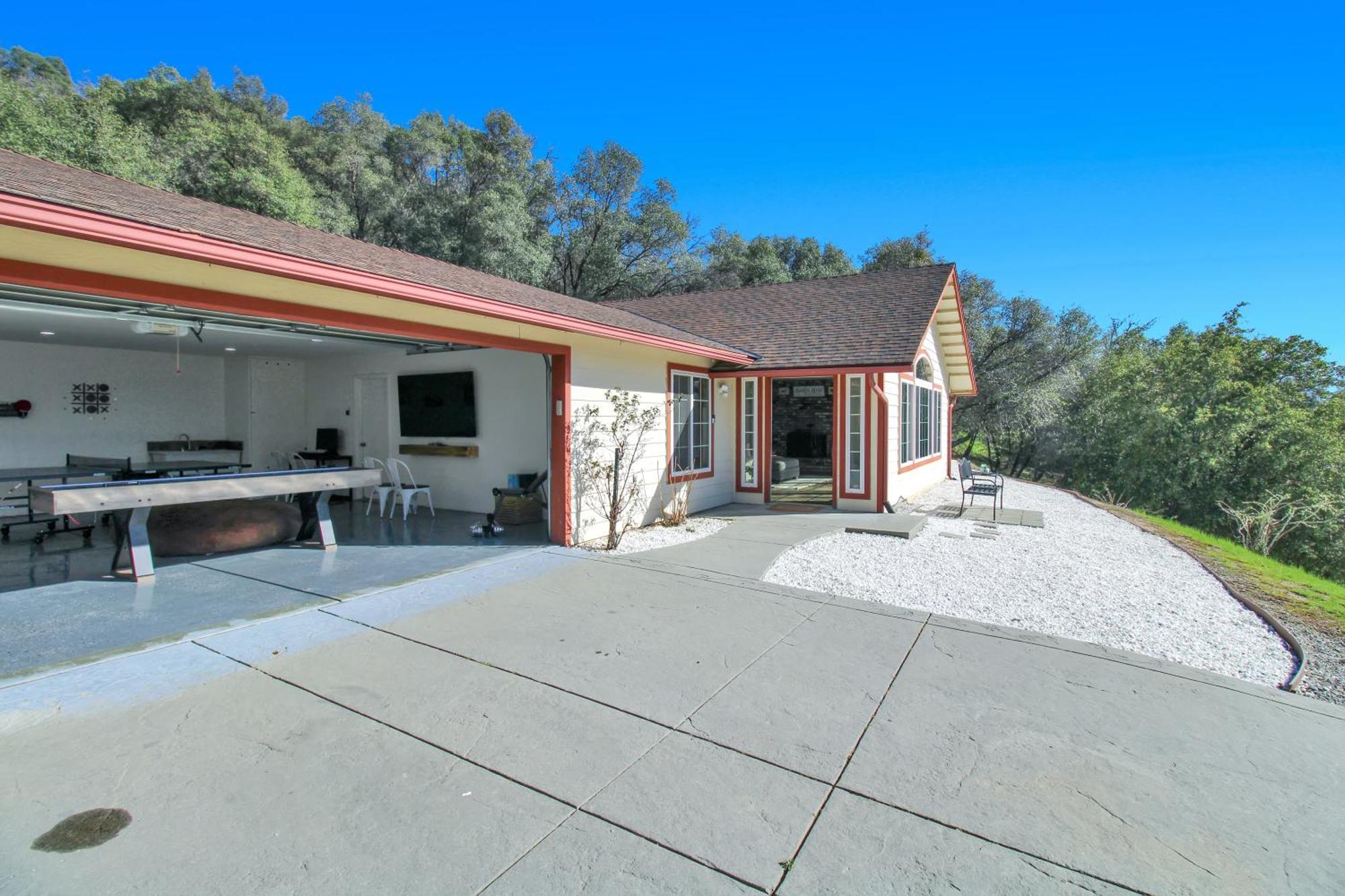 Villa Near Yosemite & Bass Lake W/Hot Tub/Evcharge Oakhurst Exterior photo